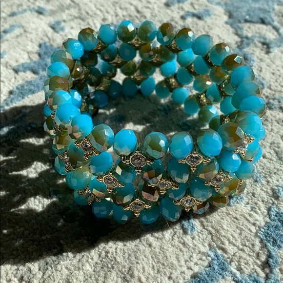 Premier designs, Stunning stretch bracelet! - Picture 2 of 4